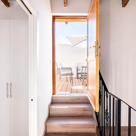 Spacious Penthouse With Massive Terrace Apartmán *