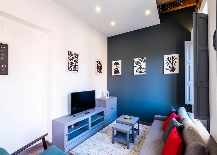 Spacious Penthouse With Massive Terrace Apartment *
