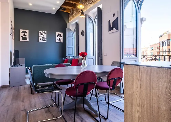 Spacious Penthouse With Massive Terrace * Valencia